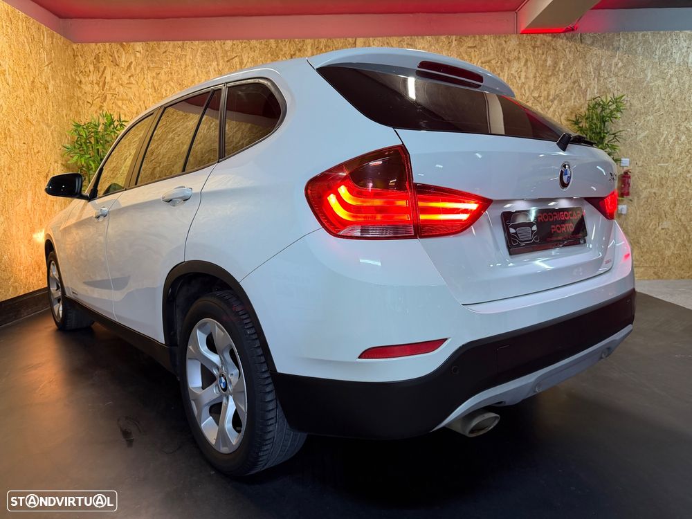 BMW X1 16 d sDrive Line Sport - 4