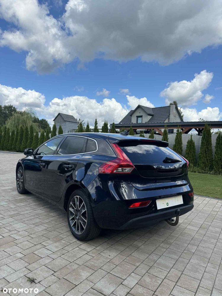 Volvo V40 - 8