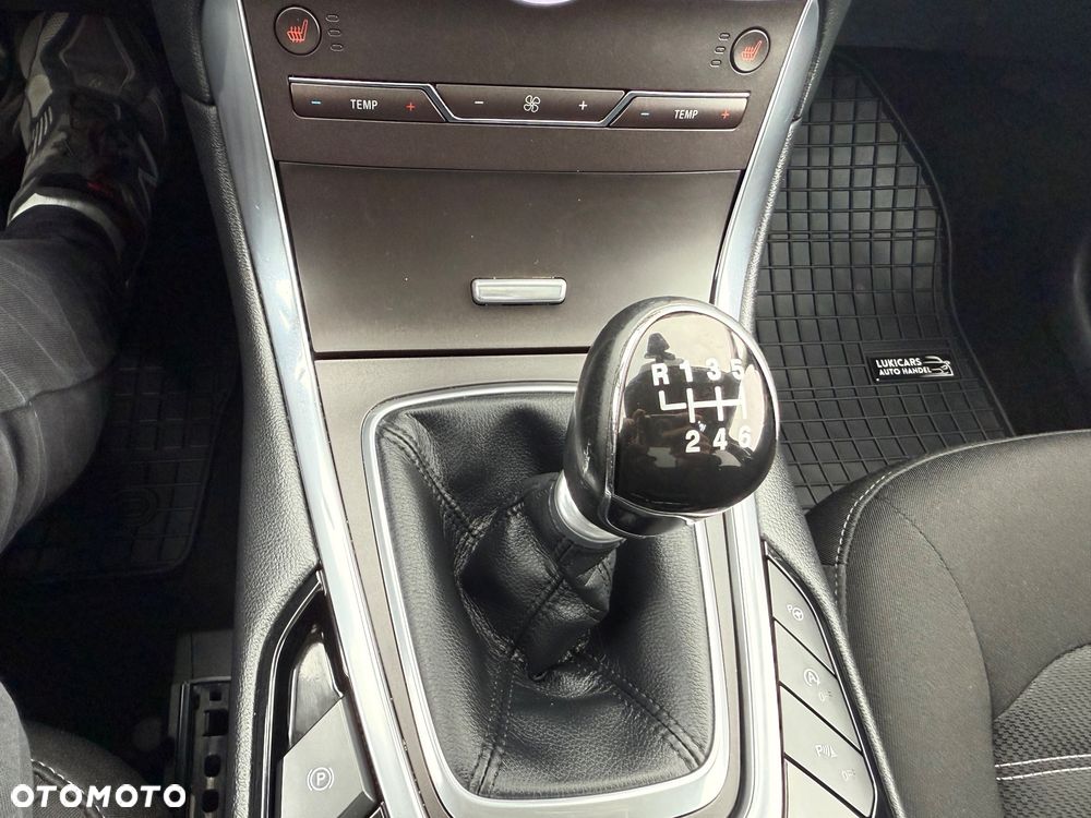 Ford Galaxy 2.0 TDCi Titanium - 32