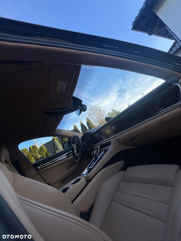 Porsche Panamera Turbo S E-Hybrid - 21