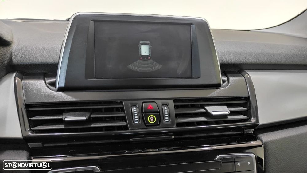 BMW 216 Active Tourer d Advantage - 37