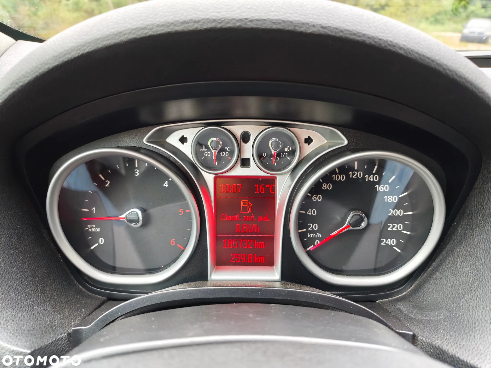 Ford Kuga 2.0 TDCi 4x4 Titanium - 31