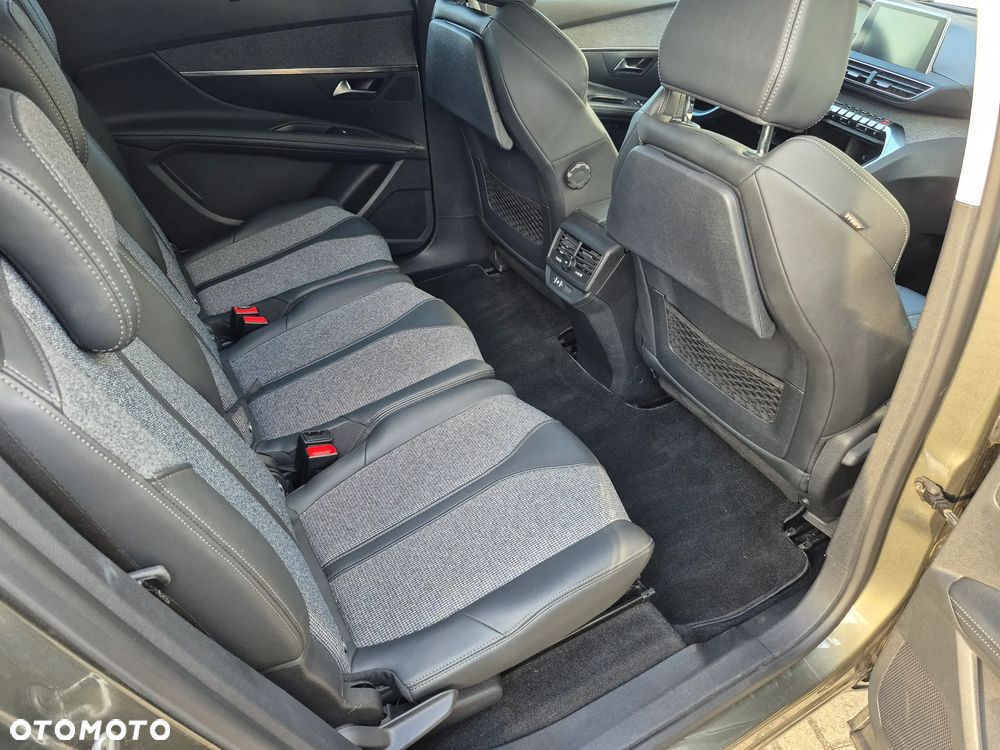 Peugeot 5008 1.5 BlueHDi Active S&S EAT8 - 15