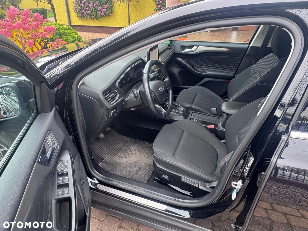 Ford Focus - 8