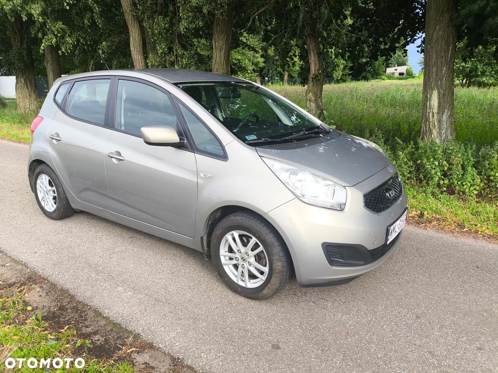 Kia Venga 1.4 L - 6