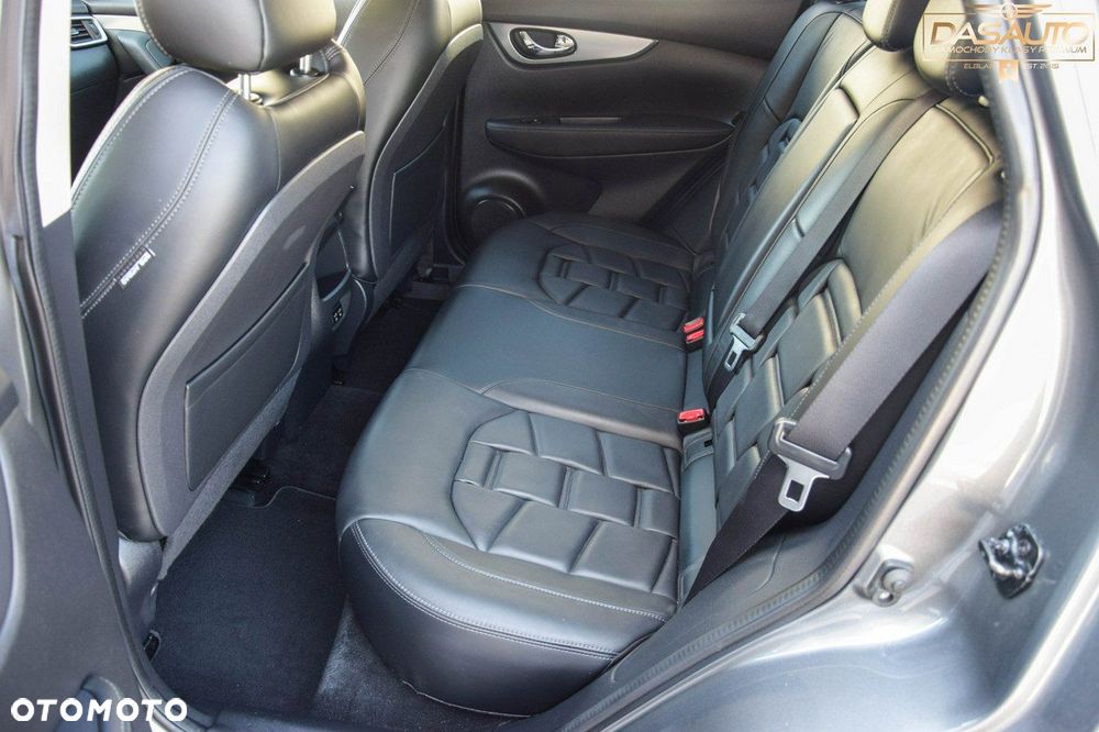 Nissan Qashqai 1.3 DIG-T Tekna - 27