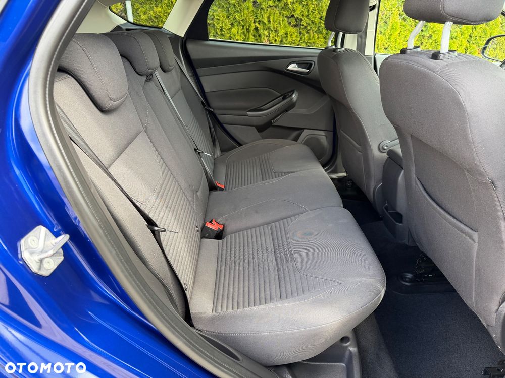 Ford Focus 1.0 EcoBoost Titanium - 26