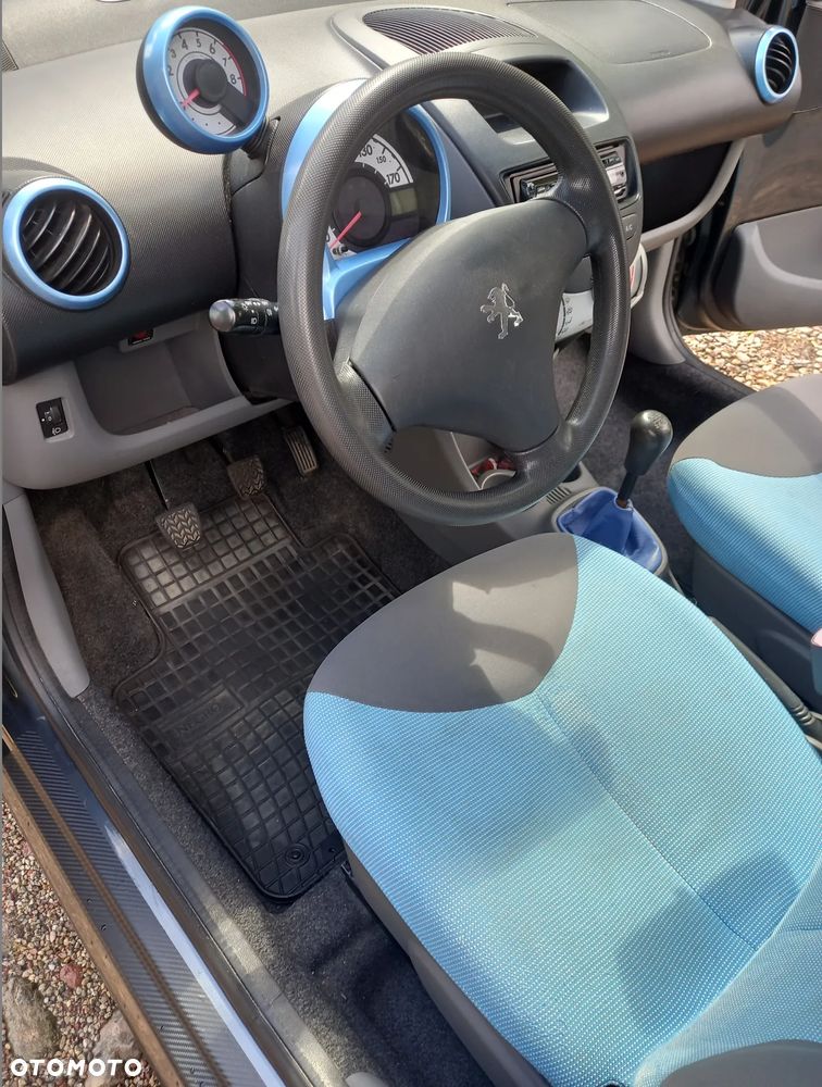 Peugeot 107 - 8