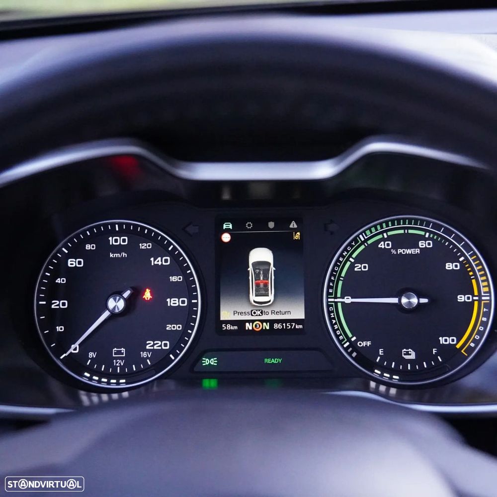 MG ZS EV 44.5 kWh Luxury - 18