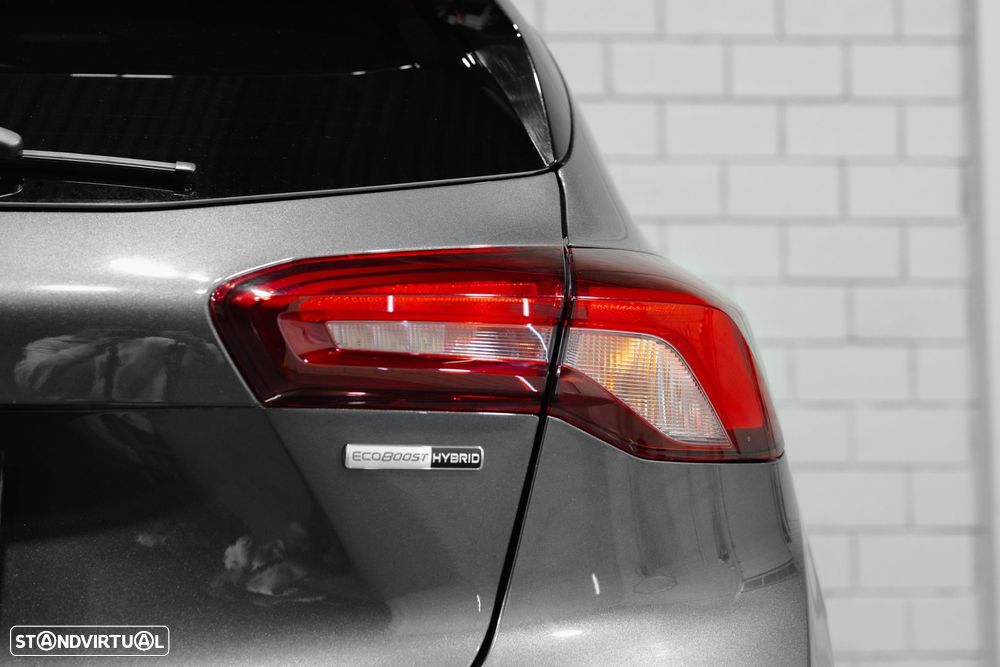 Ford Focus 1.0 EcoBoost MHEV Titanium - 39
