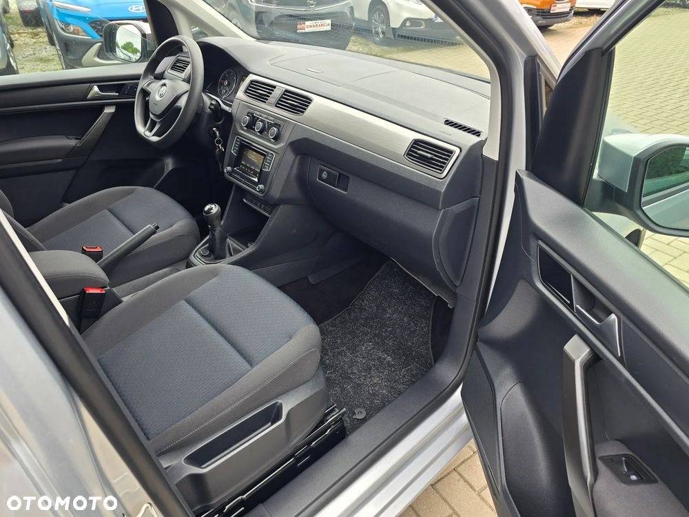 Volkswagen Caddy - 11