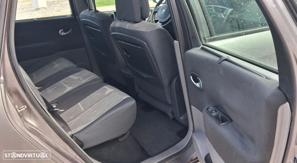 Renault Scénic - 11