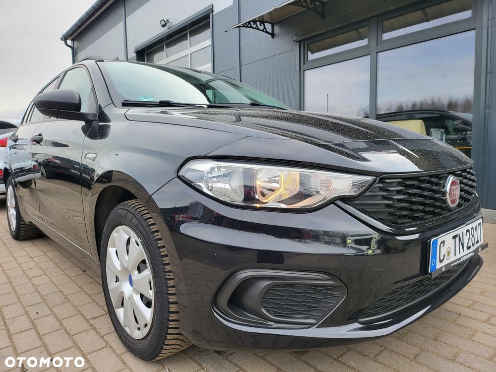 Fiat Tipo 1.4 16v Lounge EU6d - 34