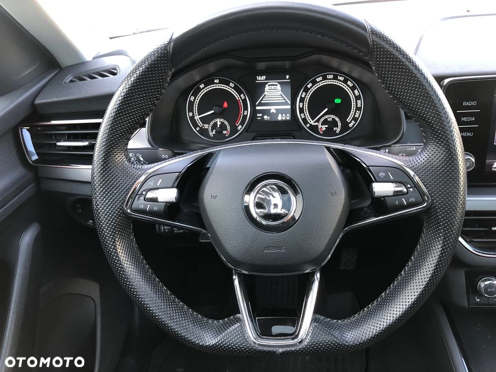 Skoda Kamiq 1.5 TSI Style DSG - 9