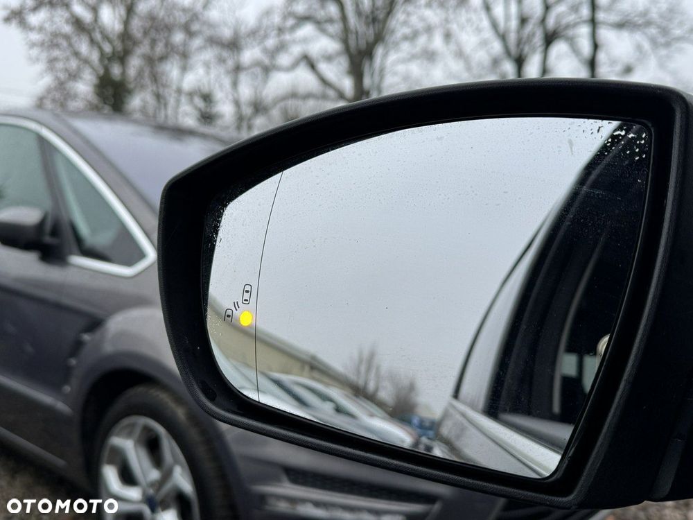 Ford S-Max 2.0 TDCi DPF Titanium - 33