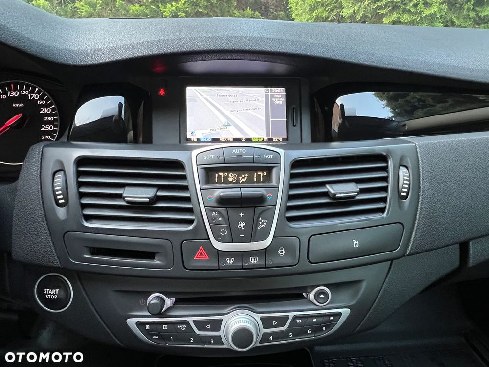 Renault Laguna 2.0 dCi Bose Edition - 10
