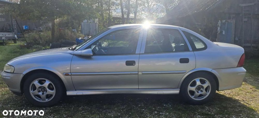 Opel Vectra 1.6 Comfort - 7