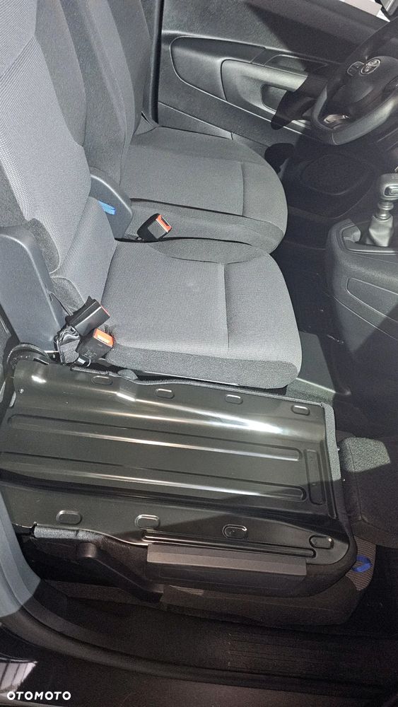 Toyota Proace City Long - 28