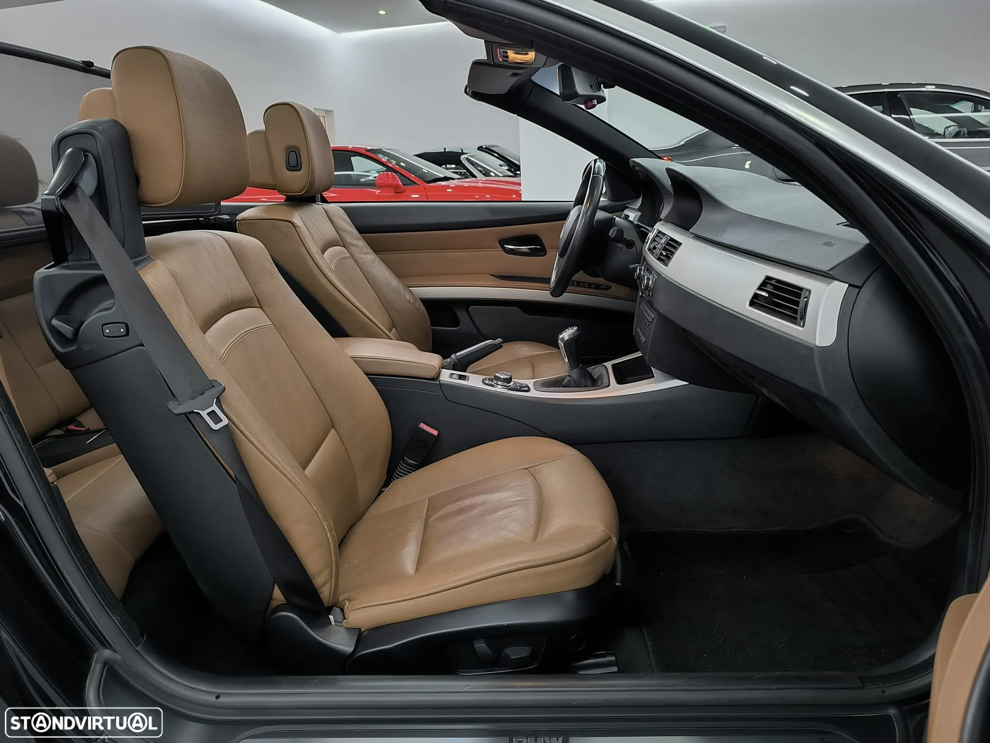 BMW 320 i Cabrio - 24
