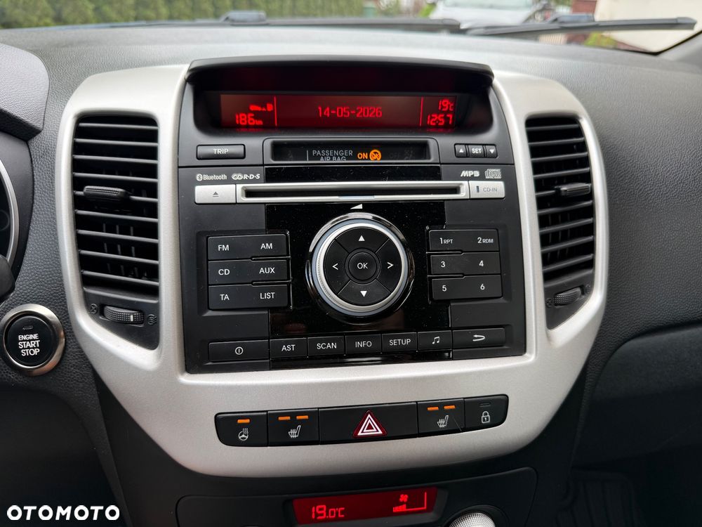 Kia Venga 1.6 CVVT Dream Team Edition - 12