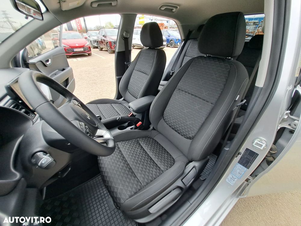 Kia Rio 1.2 MPI 5MT Urban - 18