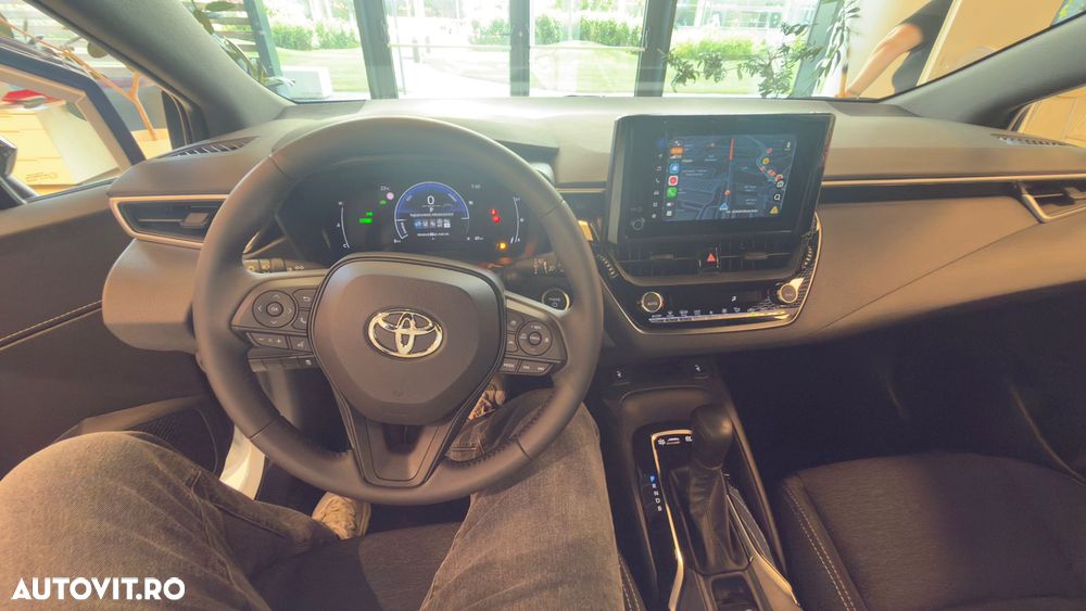 Toyota Corolla 1.8 HSD Eco - 25