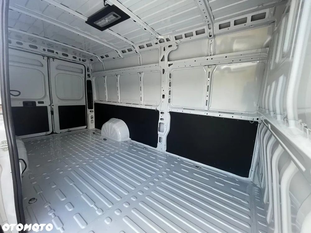 Fiat Ducato Furgon L4H2 - 7