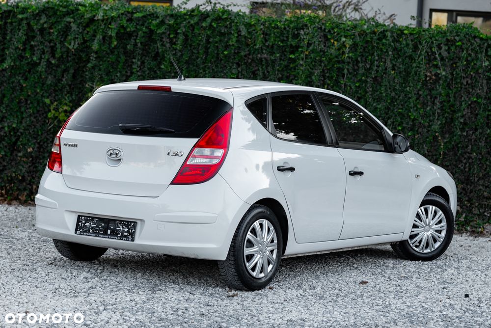 Hyundai i30 1.4 Classic - 13