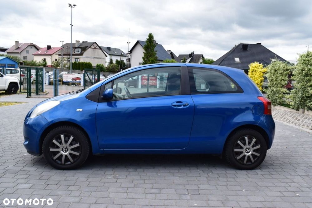 Toyota Yaris - 3