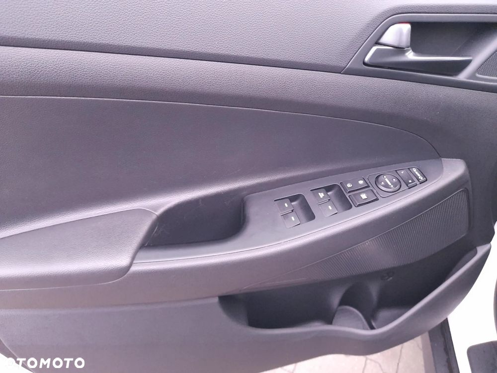 Hyundai Tucson 1.7 CRDI BlueDrive Comfort 2WD DCT - 10