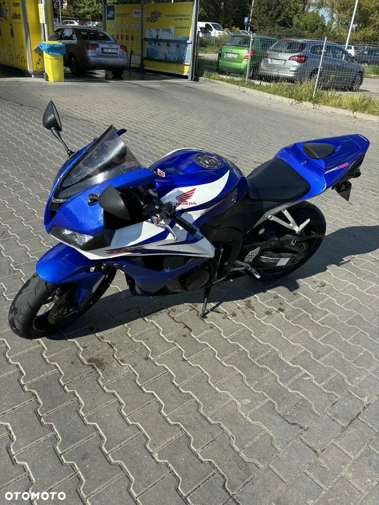 Honda CBR - 2
