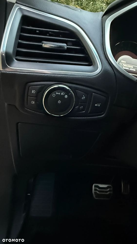 Ford Edge 2.0 EcoBlue Twin-Turbo 4WD ST-Line - 22