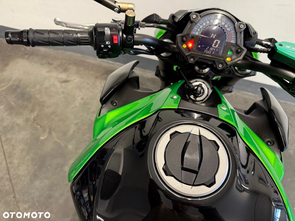 Kawasaki Z 900 - 36