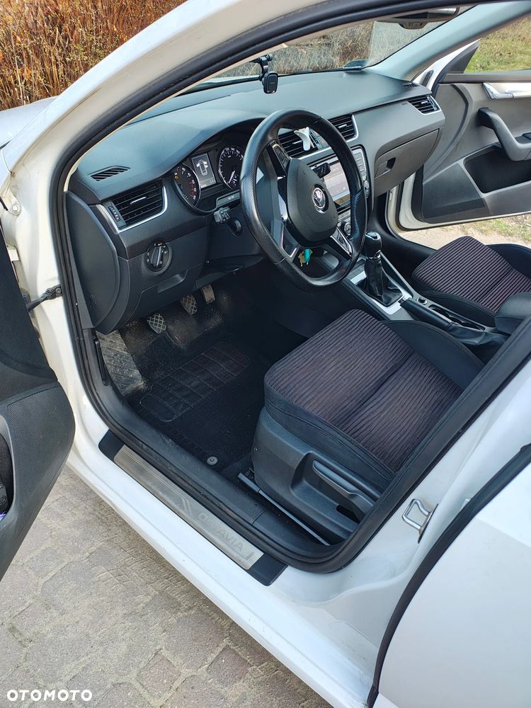 Skoda Octavia 2.0 TDI Elegance - 22