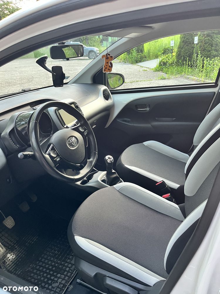 Toyota Aygo 1.0 VVT-i Sprint EU6 - 12