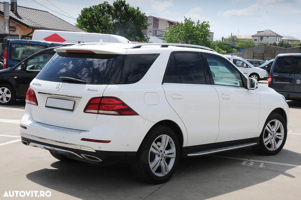 Mercedes-Benz GLE 250 d 9G-TRONIC - 3