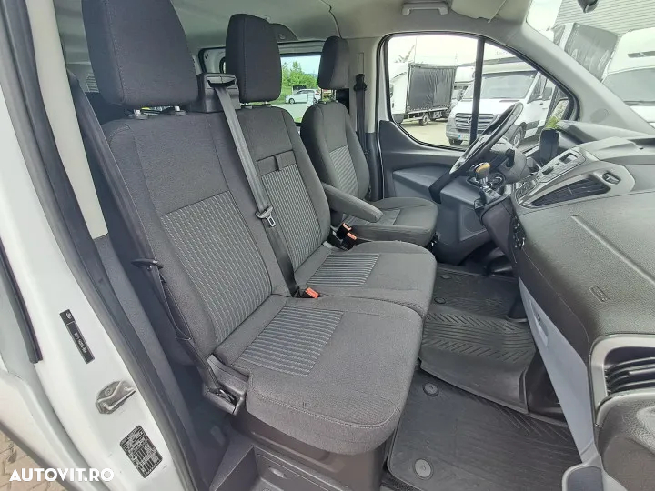 Ford Transit custom 8+1 locuri 2.0 tdci 170cp manual - 26