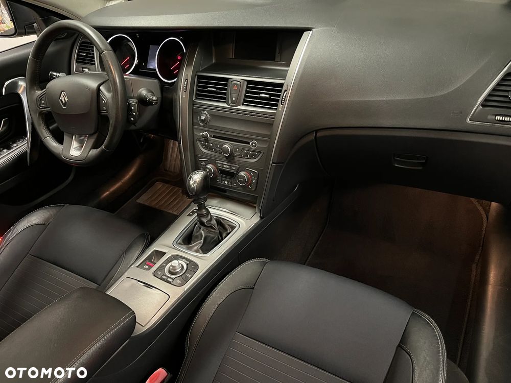 Renault Latitude 2.0 dCi Expression - 21