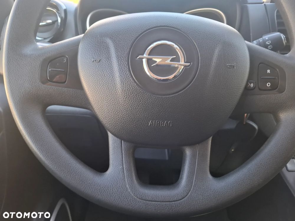 Renault TRAFIC LONG BRYGADÓWKA 2017 BOGATA WERSJA - 19