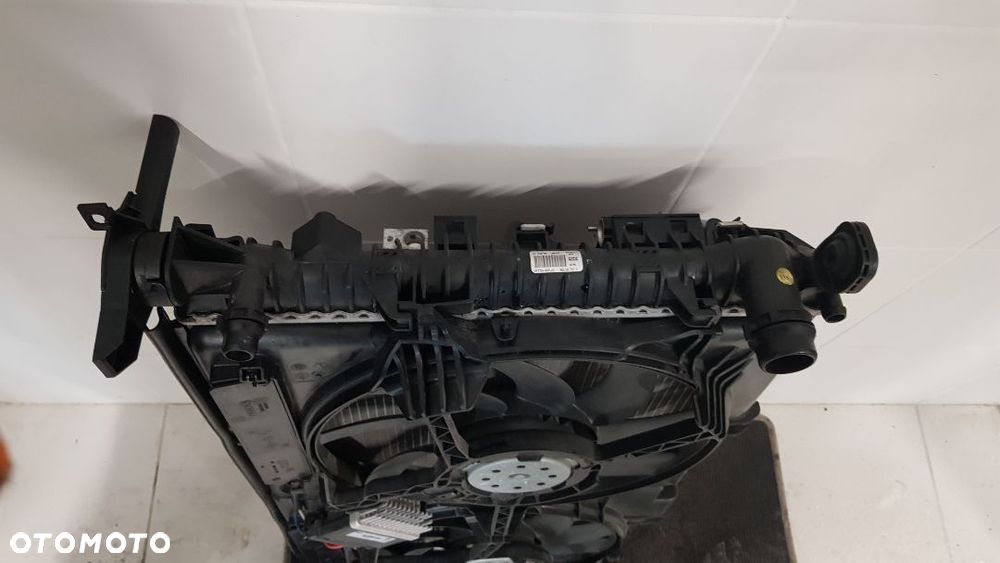AUDI A4 B8 3.2 CHŁODNICE WENTYLATORY 8K0121251Q KOMPLET - 3