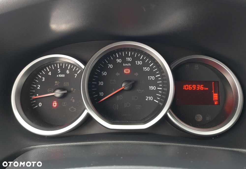 Dacia Sandero - 5