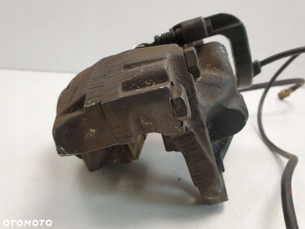 Mercedes W126 SEC 5.6 LEWY ZACISK HAMULCOWY Przód - 5