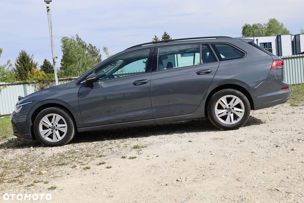 Volkswagen Golf Variant 2.0 TDI Life - 9