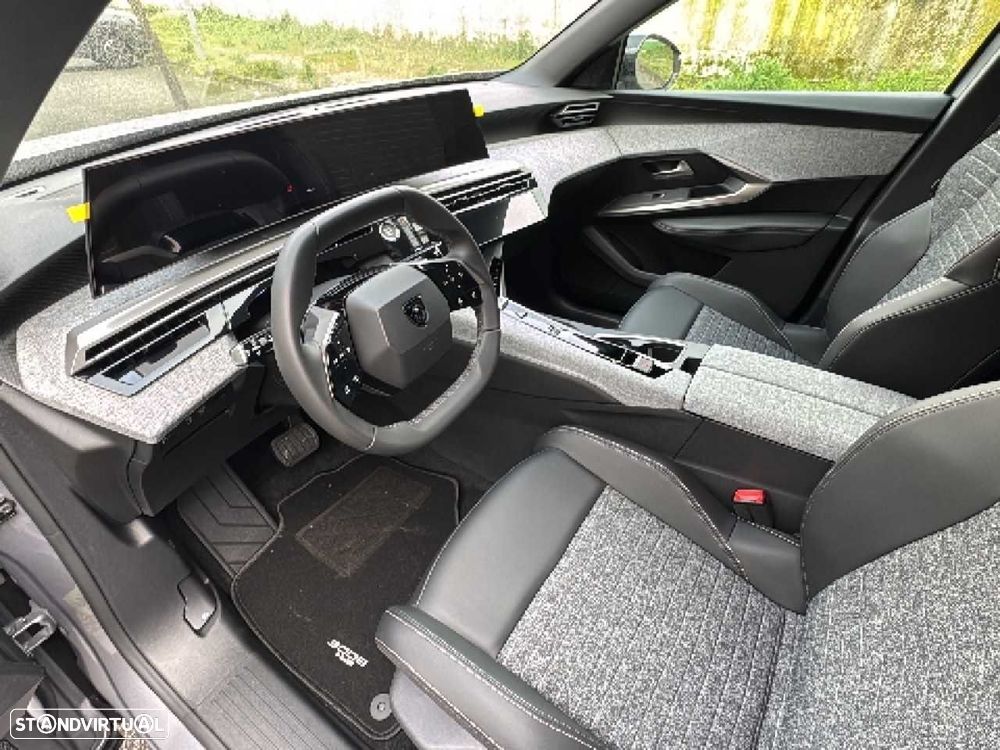 Peugeot 3008 1.6 Plug-in Hybrid Allure e-DCS7 - 13
