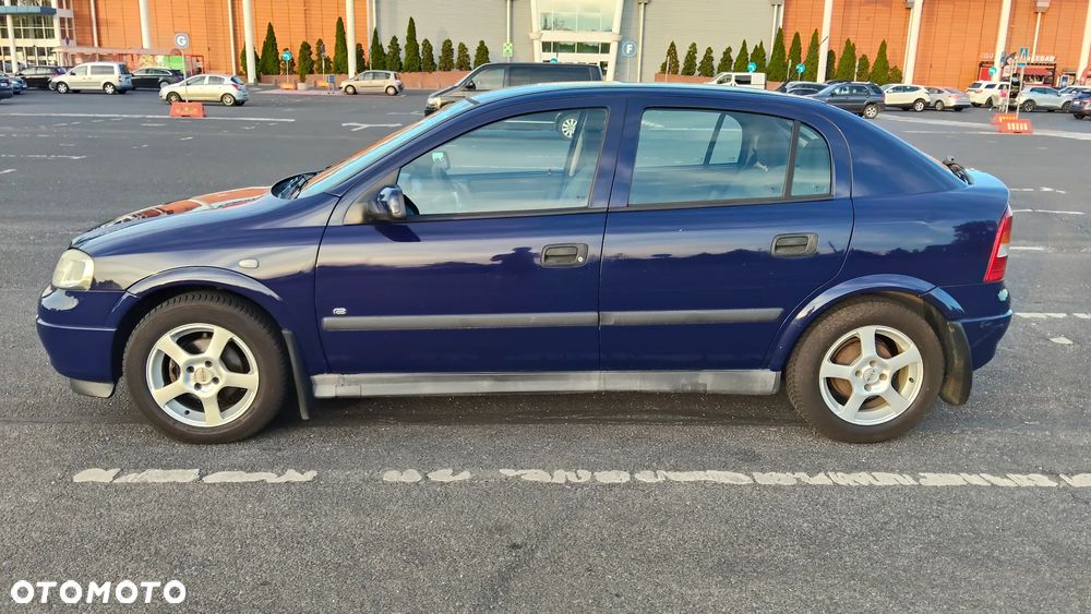 Opel Astra 2006 photo 4