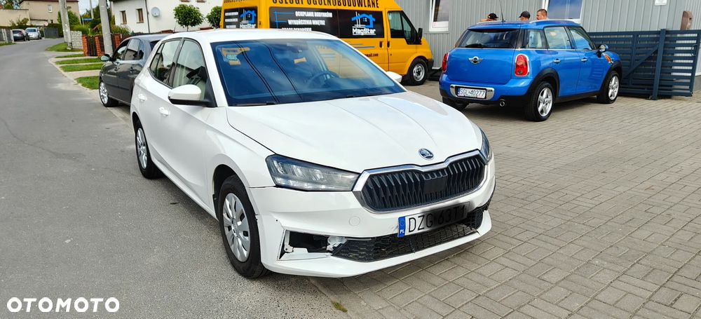 Skoda Fabia 1.0 Ambition - 8