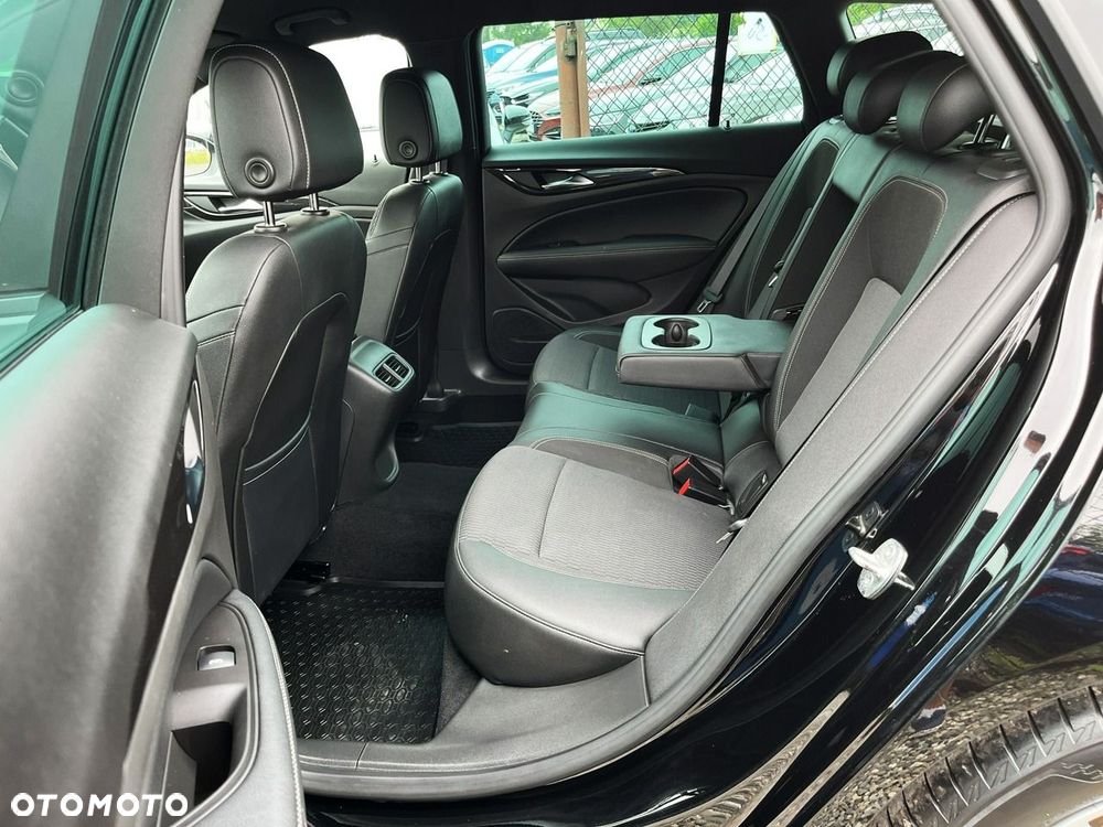 Opel Insignia 2.0 CDTI Elegance S&S - 31