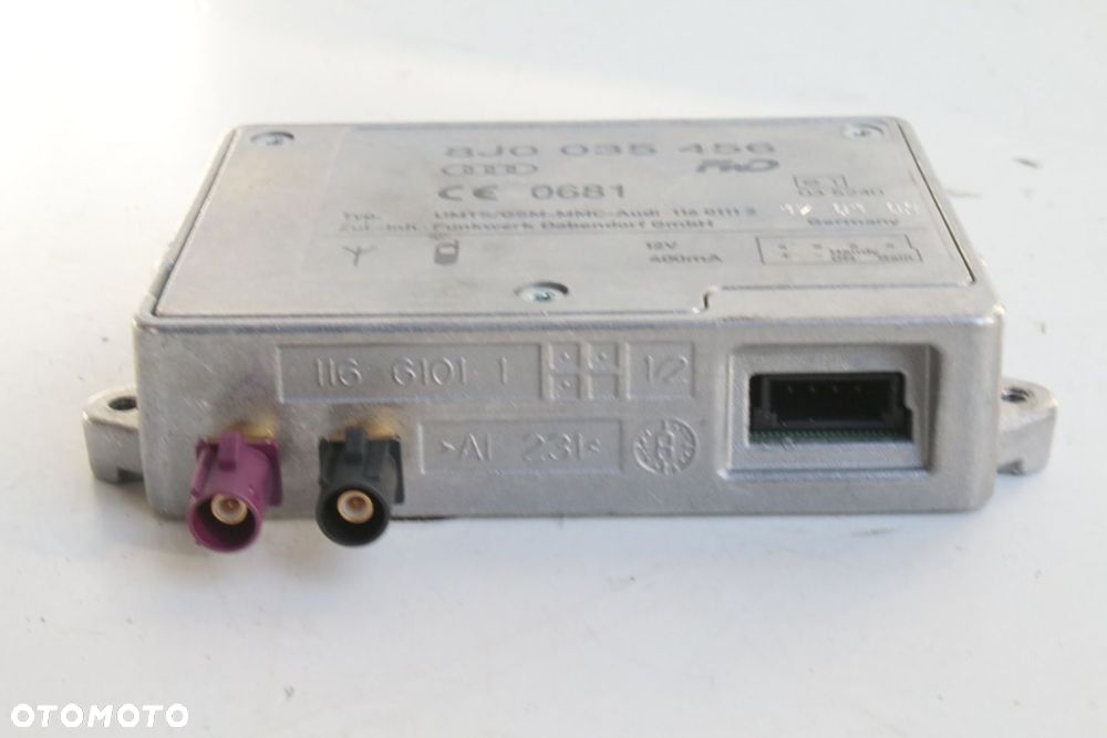 Wzmacniacz anteny AUDI A4 B8 - 2