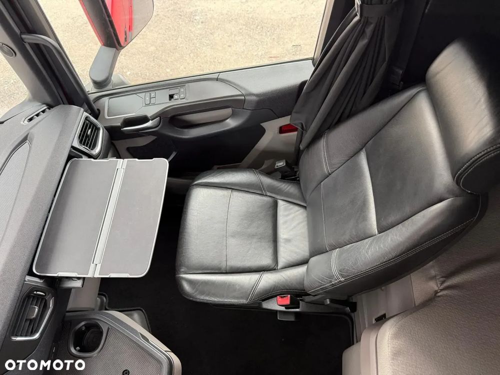 Scania S500/SKÓRY/RETARDER/KLIMA P./FULL LED/NAVI/SPROWADZONA - 32