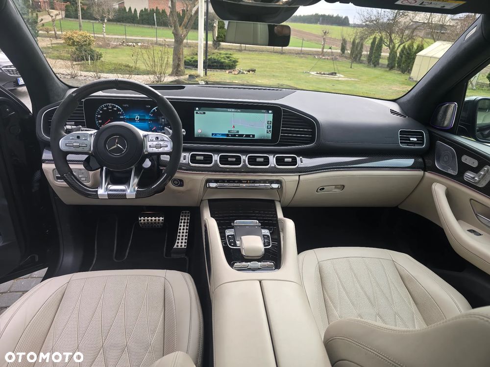 Mercedes-Benz GLS - 22